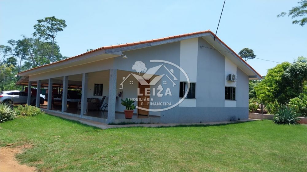 Chácara ZONA RURAL 3 dormitorios 2 banheiros 0 vagas na garagem